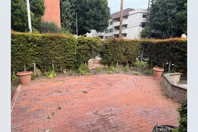 1437 Greenfield Avenue, Los Angeles, CA 90025 - Photo 14