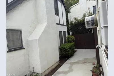 1437 Greenfield Avenue, Los Angeles, CA 90025 - Photo 6