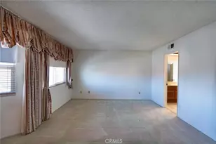 330 Amberwood Dr, Walnut, CA 91789 - Photo 38