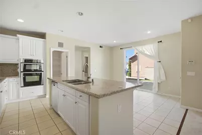 653 E Gardenia Drive, Azusa, CA 91702 - Photo 18