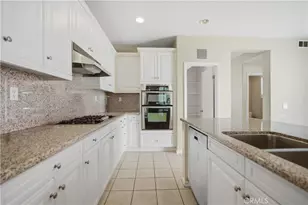 653 E Gardenia Dr, Azusa, CA 91702 - Photo 16