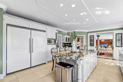 2290 Lombardy, San Marino, CA 91108 - Photo 18