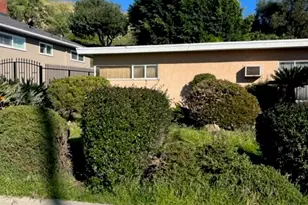 2248 N Indiana Ave, Los Angeles, CA 90032 - Photo 2