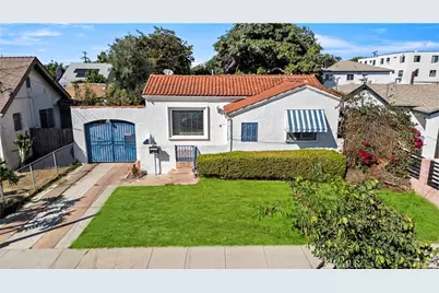 1637 W 37th Street, Los Angeles, CA 90018 - Photo 2