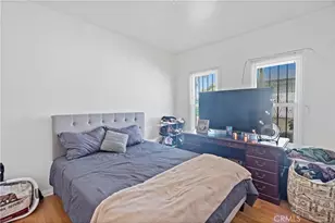 1637 W 37th St, Los Angeles, CA 90018 - Photo 20