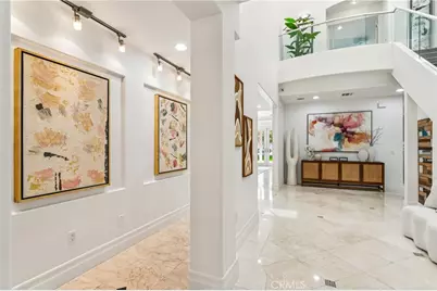 801 S Michillinda, Pasadena, CA 91107 - Photo 14