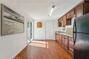 801 S Michillinda, Pasadena, CA 91107 - Photo 36