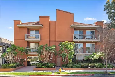 10326 Almayo Avenue #201, Los Angeles, CA 90064 - Photo 1