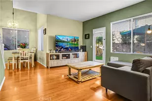 385 Owls Cove Ln, Simi Valley, CA 93065 - Photo 10