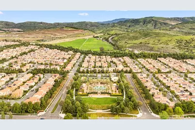 230 Shelbourne, Irvine, CA 92620 - Photo 32