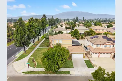 125 E Saint Andrews, Ontario, CA 91761 - Photo 44