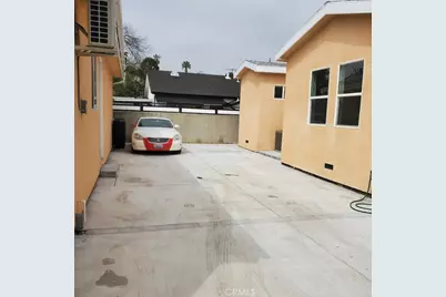 3765 Globe, Los Angeles, CA 90066 - Photo 34