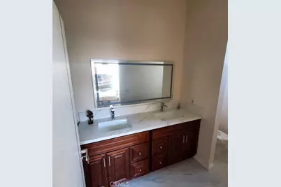 3765 Globe, Los Angeles, CA 90066 - Photo 16