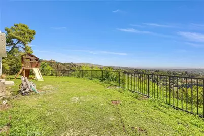 918 Dorothea Road, La Habra Heights, CA 90631 - Photo 30