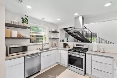 2116 S Cloverdale, Los Angeles, CA 90016 - Photo 18