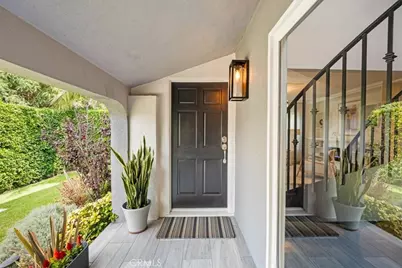 2116 S Cloverdale, Los Angeles, CA 90016 - Photo 10