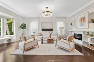 2116 S Cloverdale, Los Angeles, CA 90016 - Photo 2