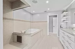 2116 S Cloverdale, Los Angeles, CA 90016 - Photo 26