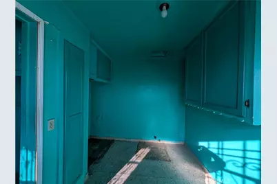 10958 S Budlong, Los Angeles, CA 90044 - Photo 8