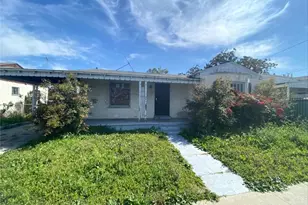 10958 S Budlong, Los Angeles, CA 90044 - Photo 2