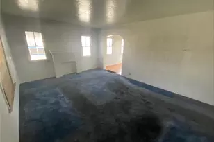 10958 S Budlong, Los Angeles, CA 90044 - Photo 4