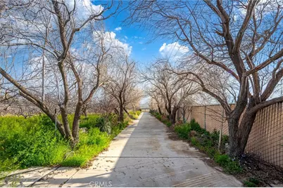 31516 Clay River Road, Barstow, CA 92311 - Photo 4