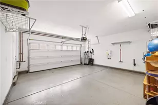 7047 Montecito, Eastvale, CA 92880 - Photo 32