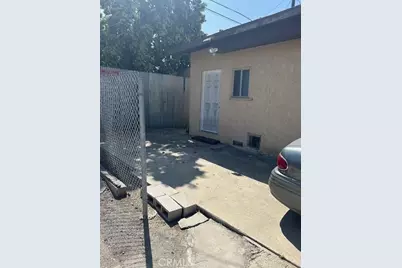 164 W 84th, Los Angeles, CA 90003 - Photo 4