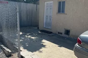 164 W 84th, Los Angeles, CA 90003 - Photo 4