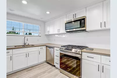 4325 W 182 Street, Torrance, CA 90504 - Photo 10