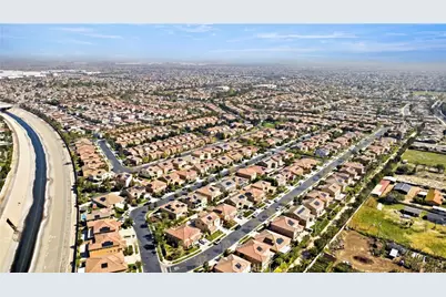 14616 Olite, Jurupa, CA 92880 - Photo 6