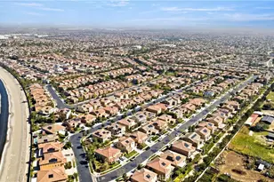 14616 Olite, Eastvale, CA 92880 - Photo 6