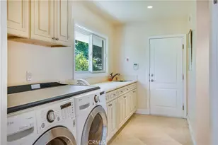 2 Bowie Rd, Rolling Hills, CA 90274 - Photo 32