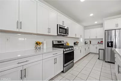 2687 E Harlow Lane, Ontario, CA 91762 - Photo 14