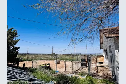 9616 Schlitz, Phelan, CA 92371 - Photo 18