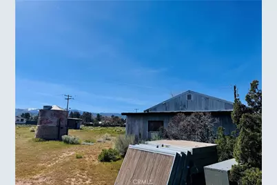 9616 Schlitz, Phelan, CA 92371 - Photo 6