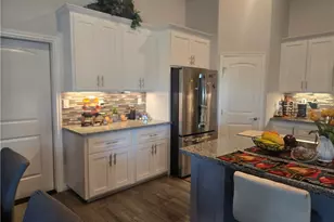 10438 7th, Hesperia, CA 92345 - Photo 8