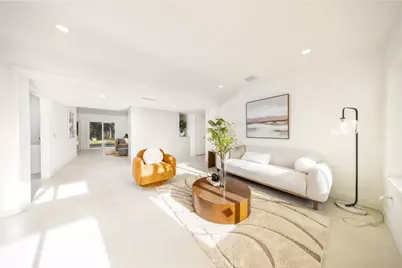 19421 Sierra Lago, Irvine, CA 92603 - Photo 4