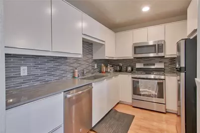 24410 Crenshaw Boulevard #111, Torrance, CA 90505 - Photo 6