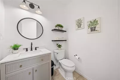 22588 Lamplight, Saugus, CA 91350 - Photo 18