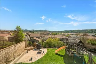 22588 Lamplight, Saugus, CA 91350 - Photo 38