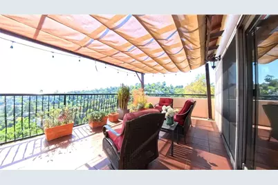 633 Sunnyhill Drive, Los Angeles, CA 90065 - Photo 2