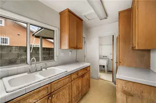 2514 Exposition, Los Angeles, CA 90018 - Photo 16