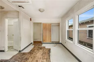 2514 Exposition, Los Angeles, CA 90018 - Photo 10