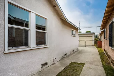2514 Exposition, Los Angeles, CA 90018 - Photo 26