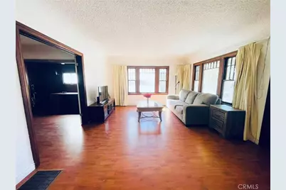 266 N Wilson Avenue, Pasadena, CA 91106 - Photo 2