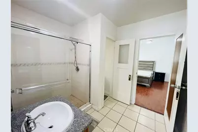 266 N Wilson Avenue, Pasadena, CA 91106 - Photo 10