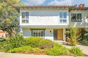 2214 Vista Hogar, Newport Beach, CA 92660 - Photo 2