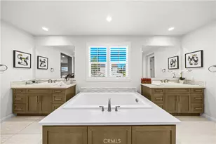 127 Cruiser, Irvine, CA 92618 - Photo 24