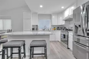 959 Kenwood St, Upland, CA 91784 - Photo 12